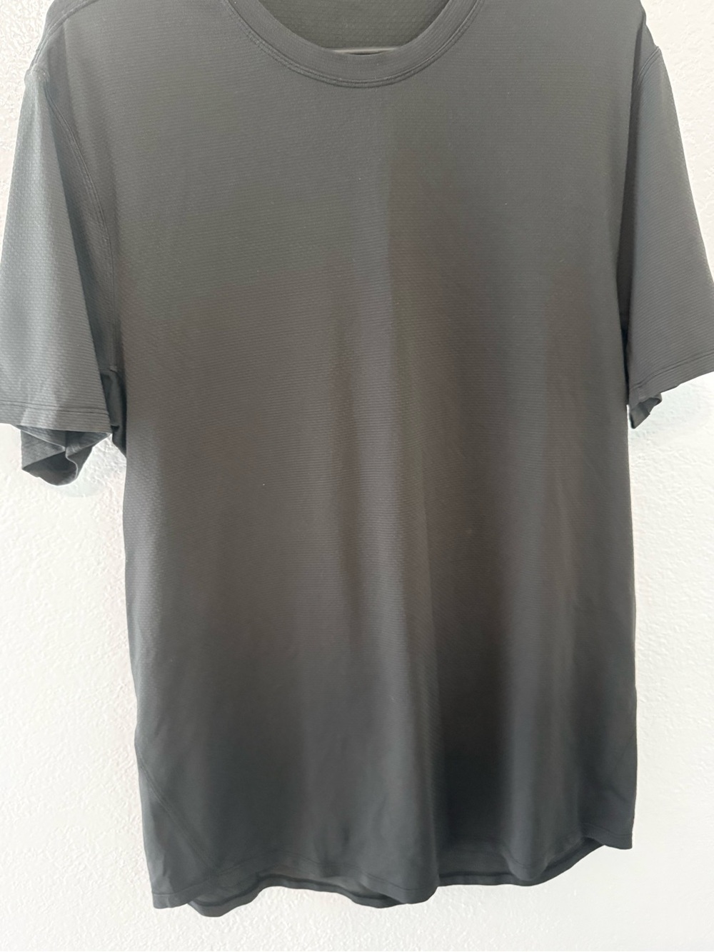 Lululemon Men's Black Crewneck Performance T-Shirt